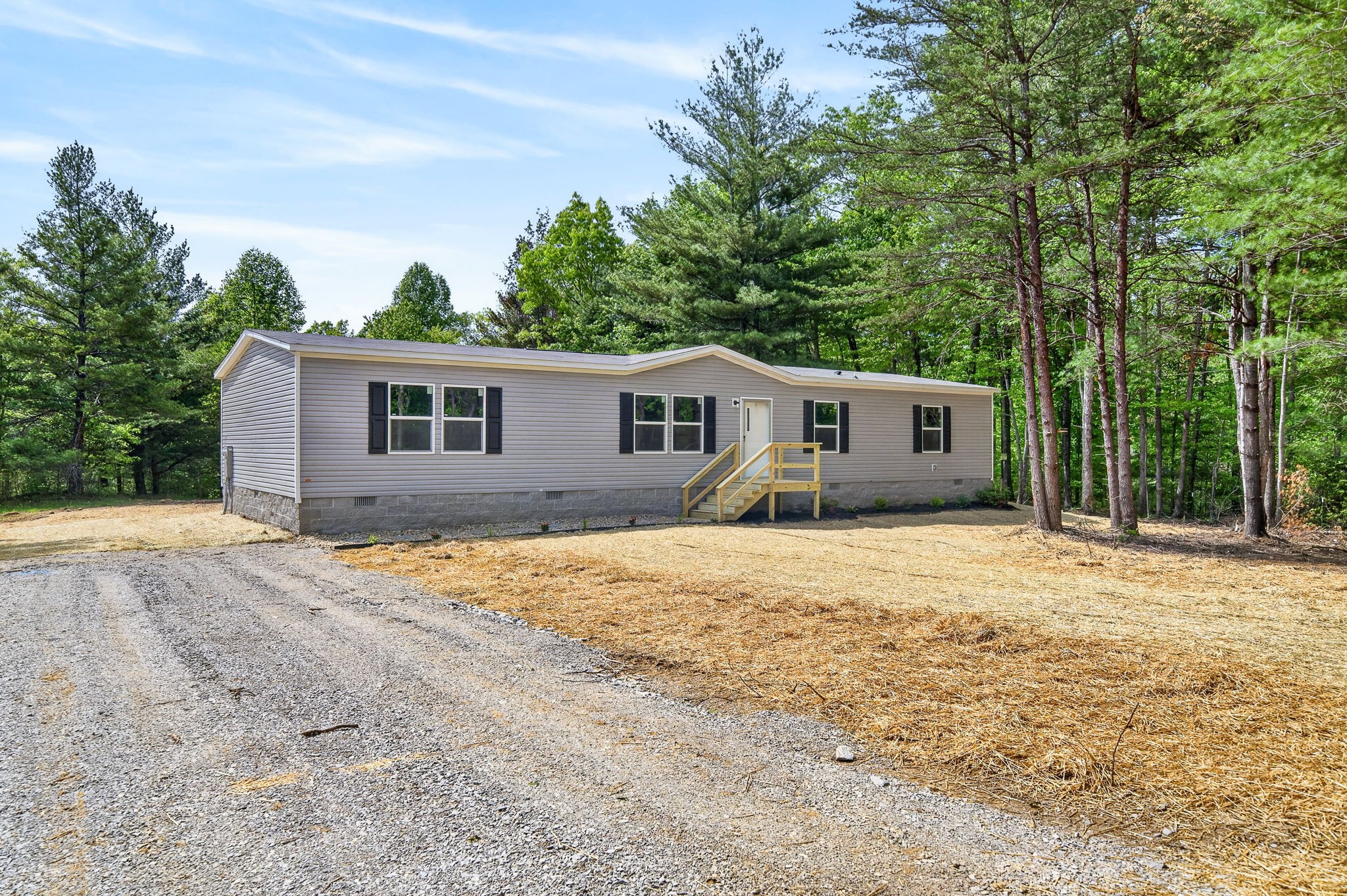 81 Ault Road Sparta TN 38583