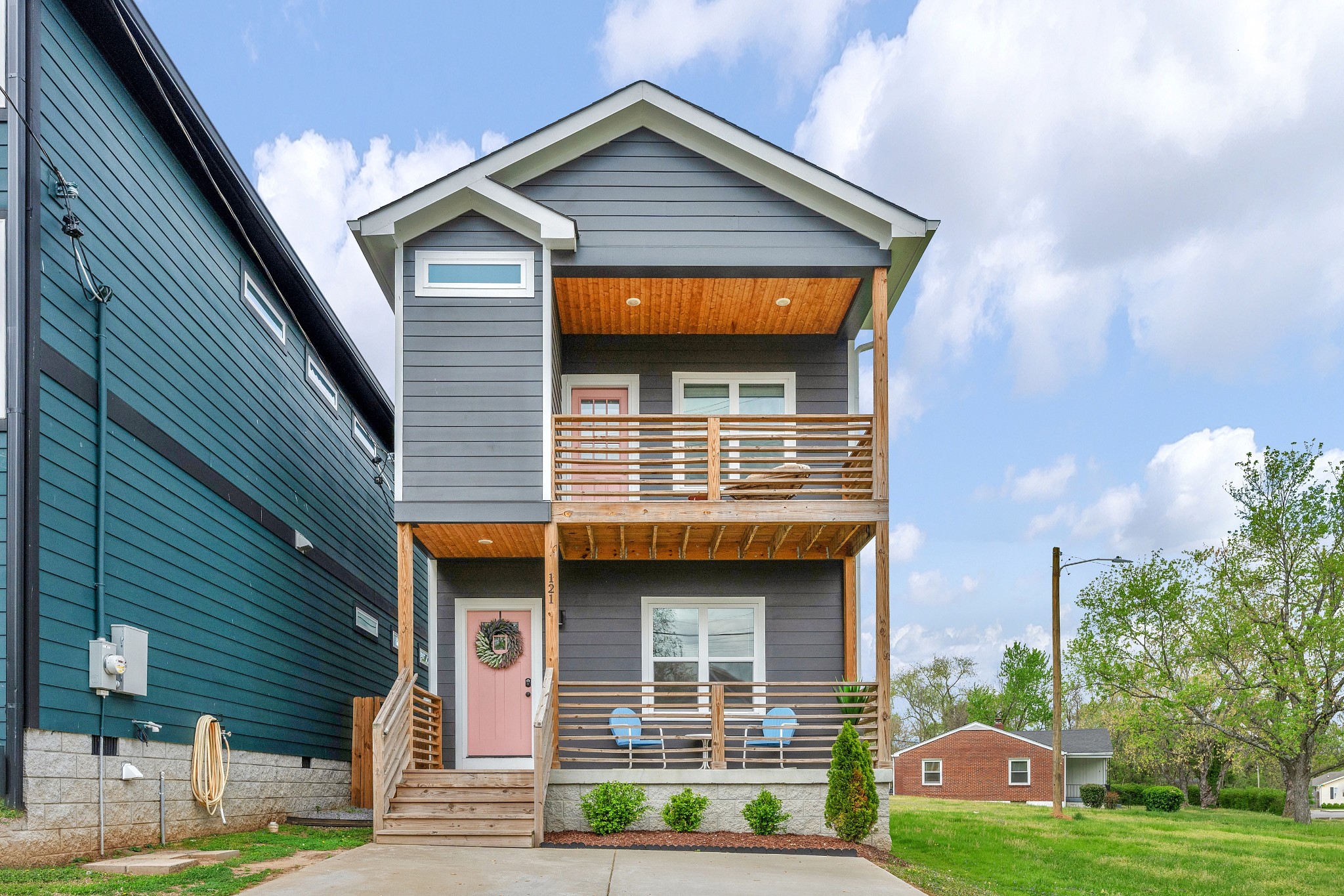 121 Broadway Old Hickory TN 37138