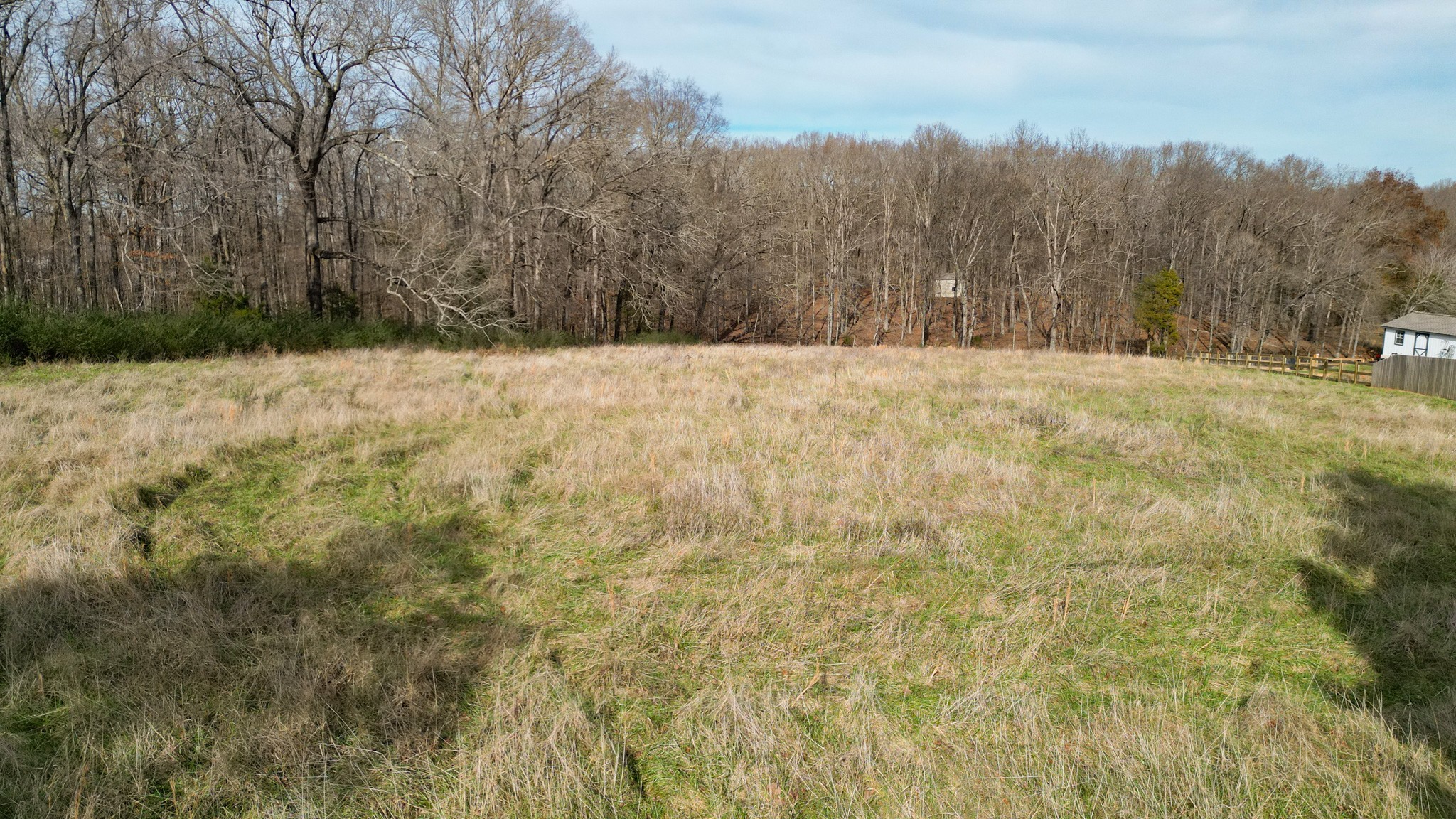 1 Myatt Loop Burns TN 37029