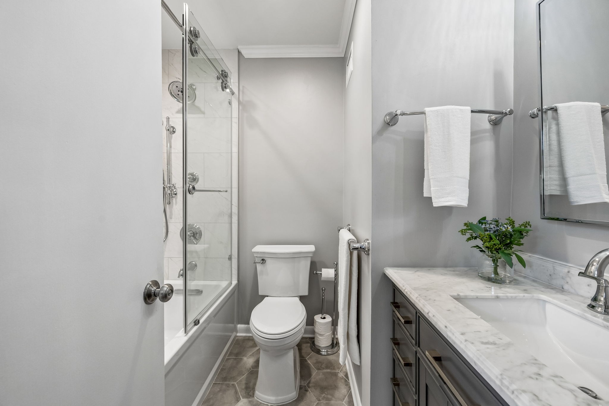 599 Harpeth Pkwy, E Nashville TN 37221