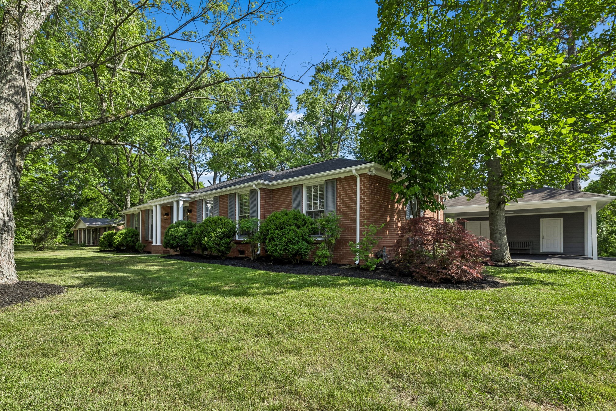 599 Harpeth Pkwy, E Nashville TN 37221