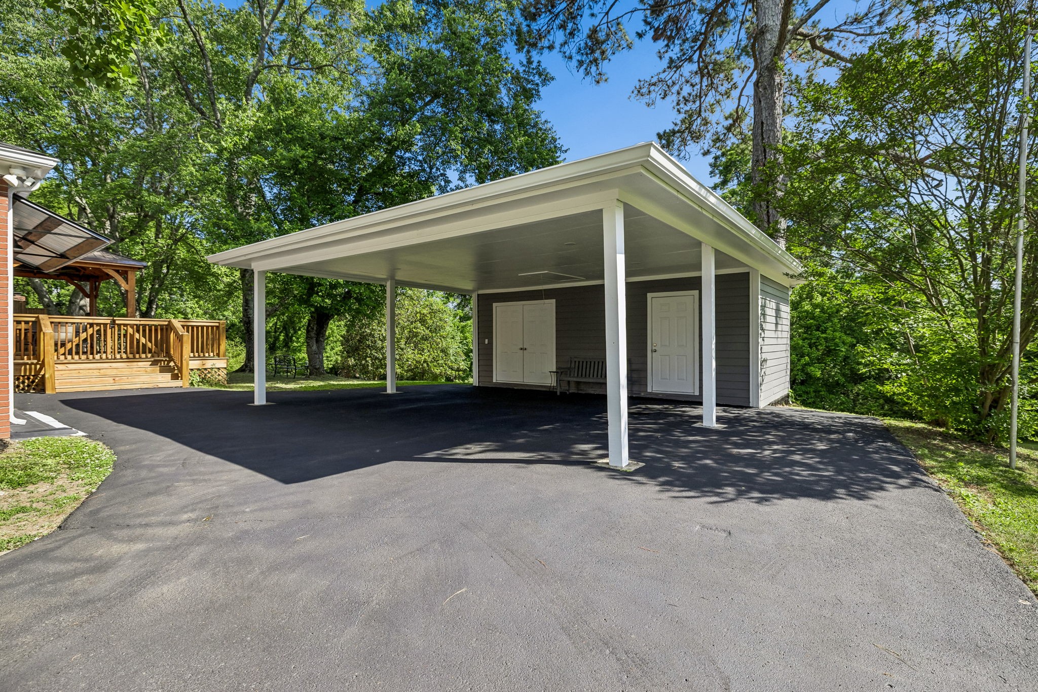 599 Harpeth Pkwy, E Nashville TN 37221