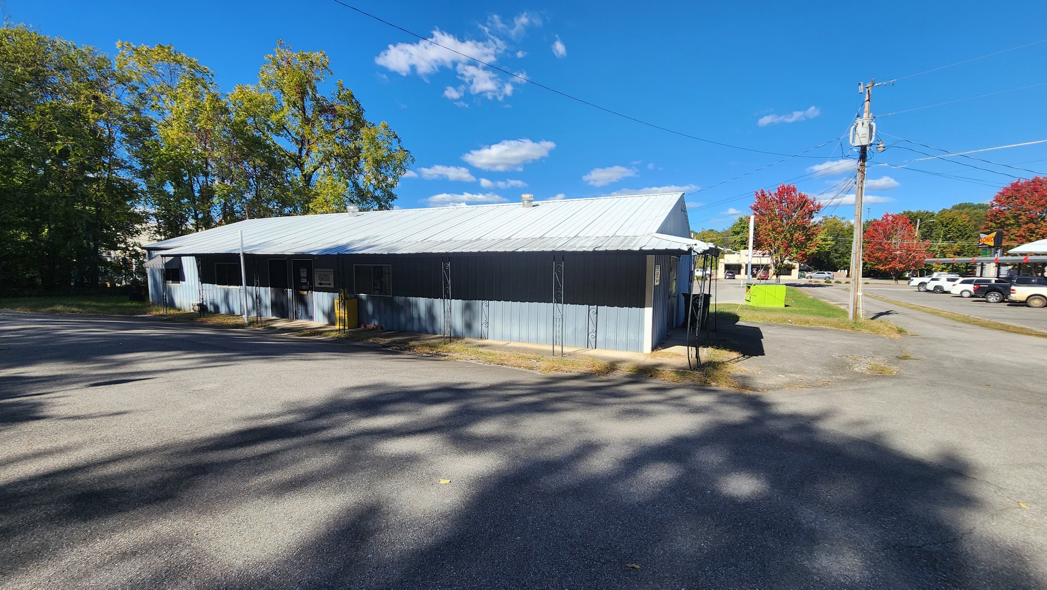 302 W Main Street Waverly TN 37185