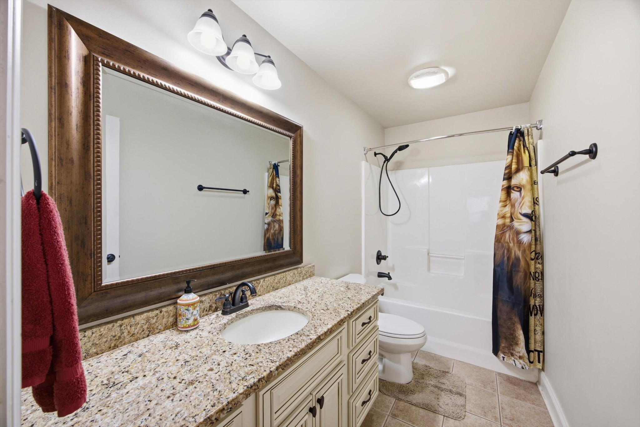 124 Fieldstone Commons Rock Spring GA 30739