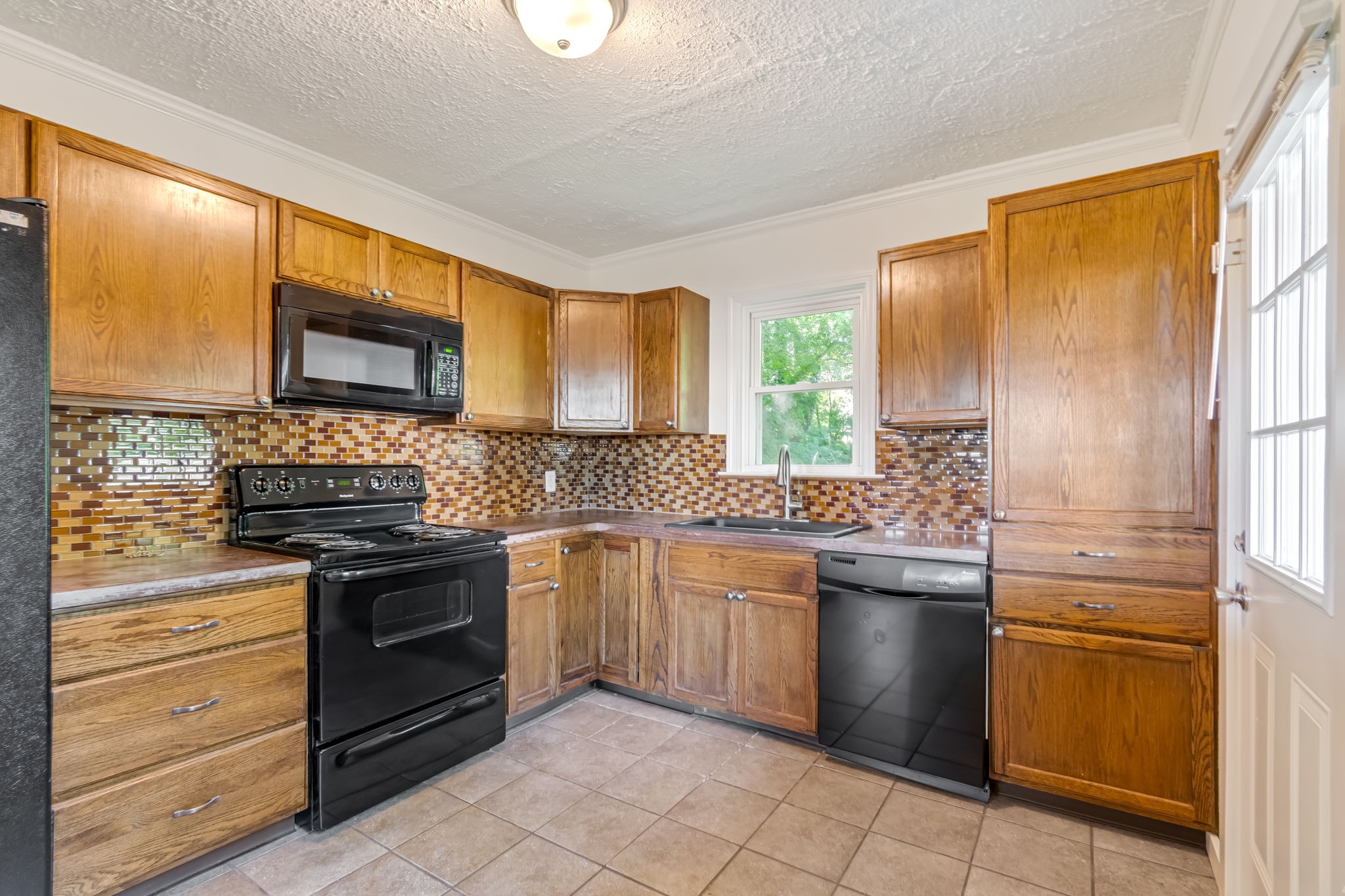 2008 Thomas Avenue Columbia TN 38401