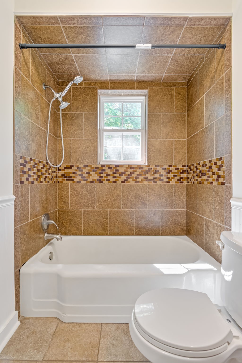 2008 Thomas Avenue Columbia TN 38401
