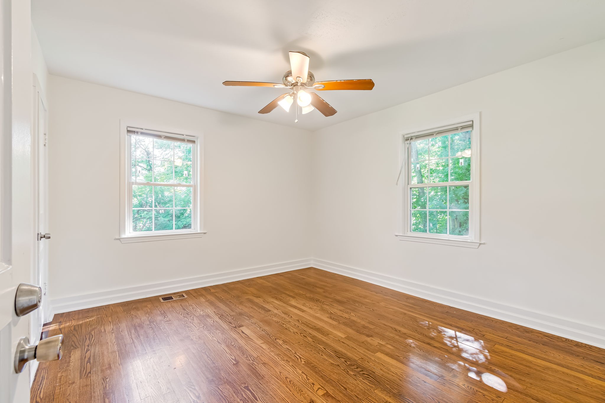 2008 Thomas Avenue Columbia TN 38401