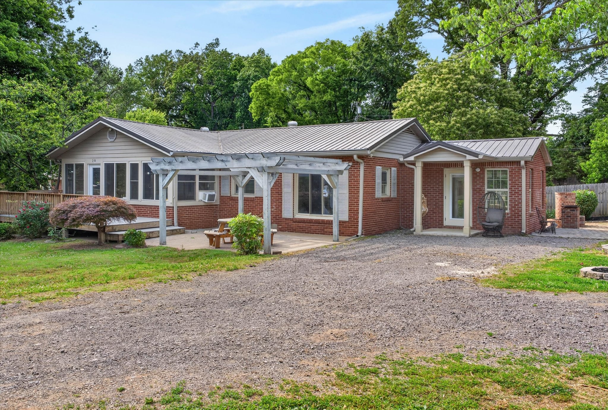 28 Hayes Street Clarksville TN 37040