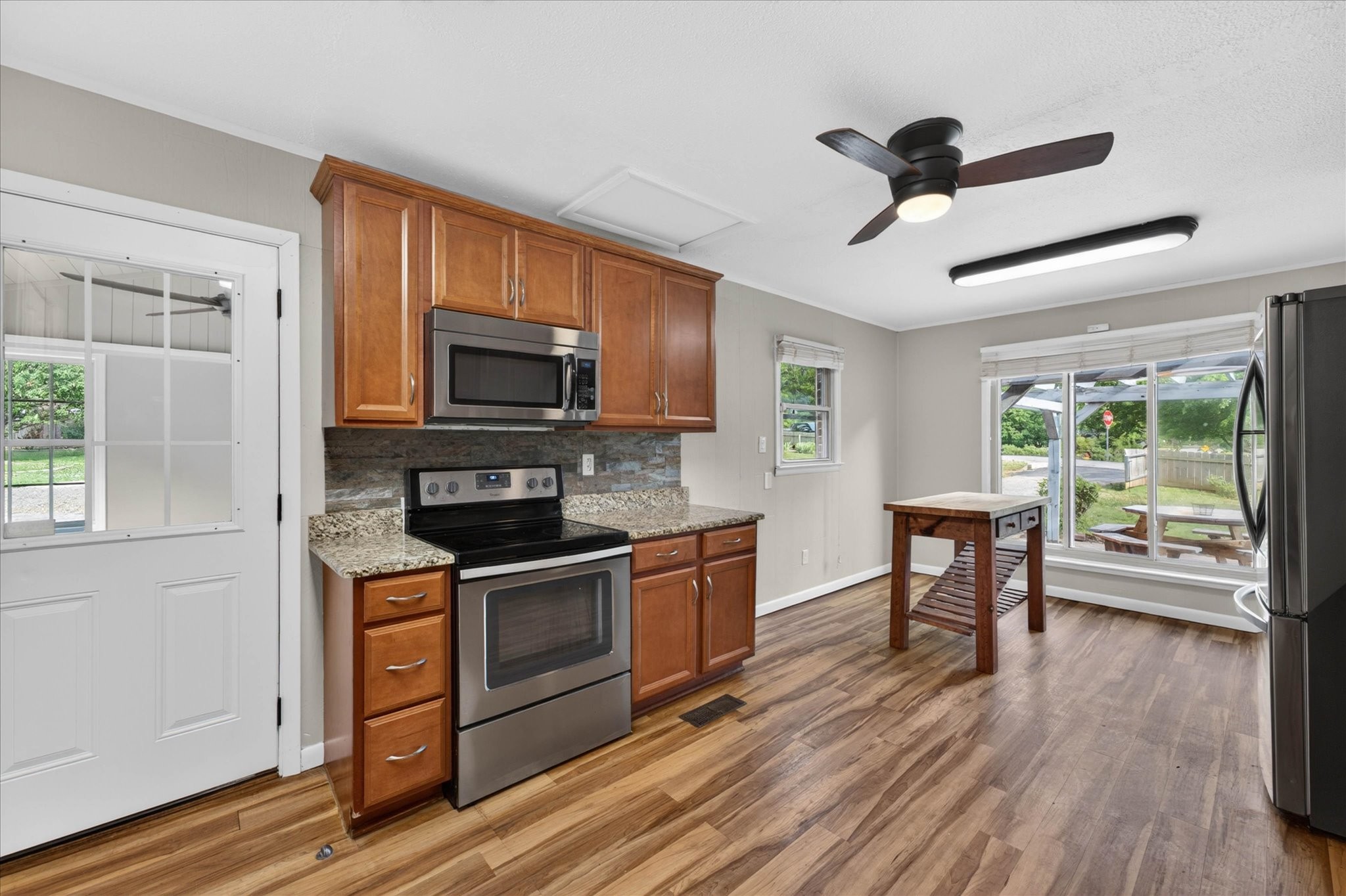 28 Hayes Street Clarksville TN 37040