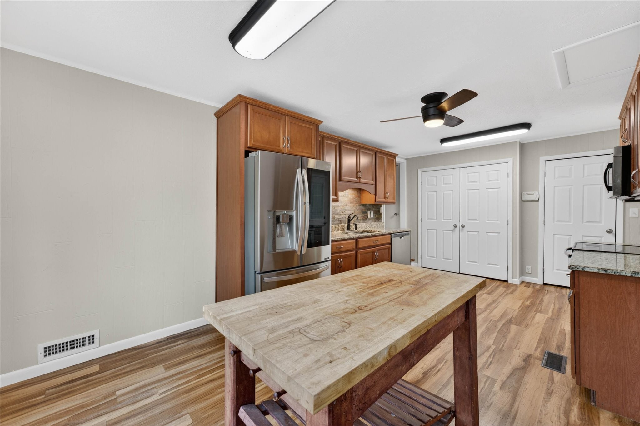 28 Hayes Street Clarksville TN 37040