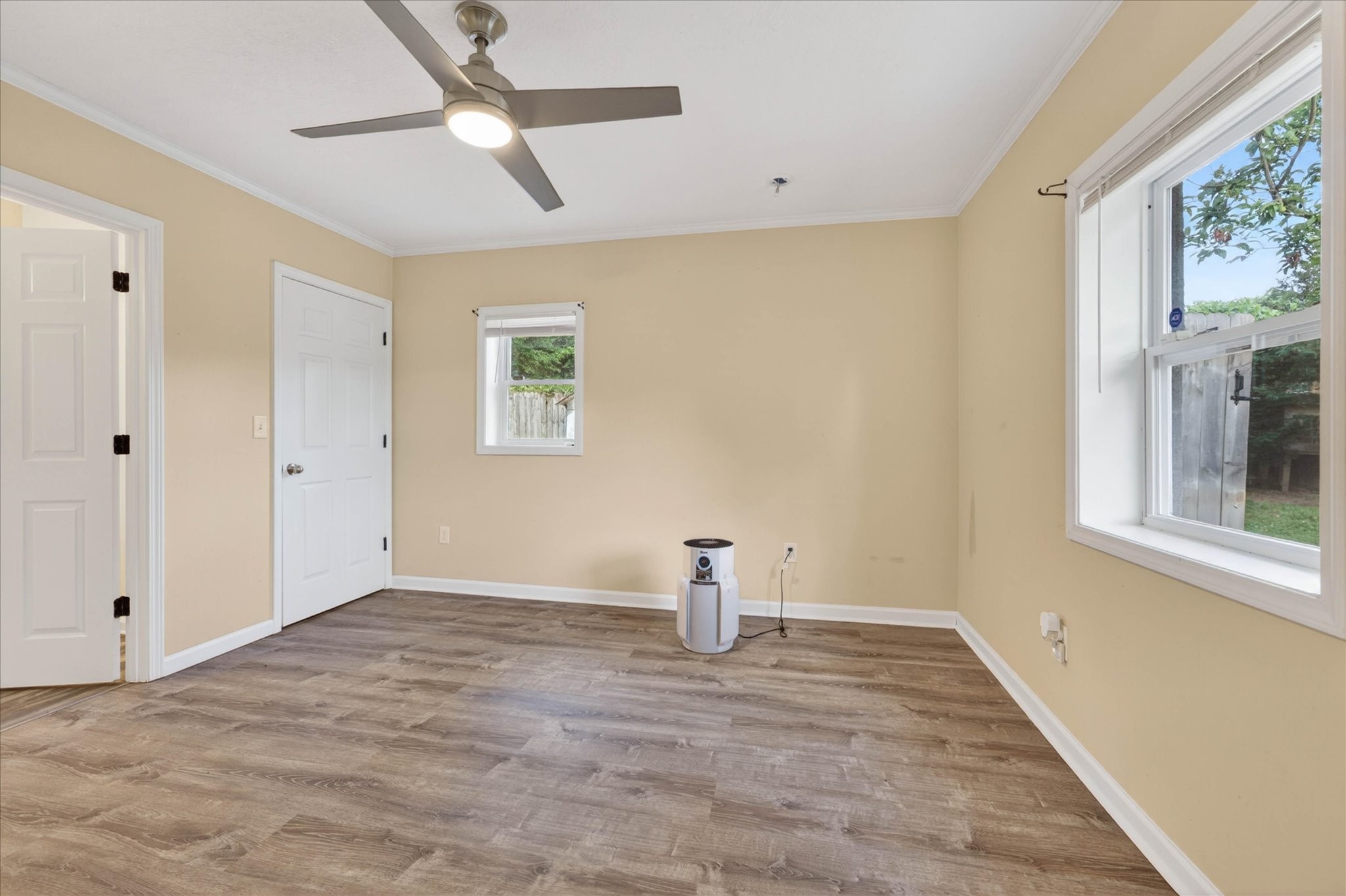 28 Hayes Street Clarksville TN 37040