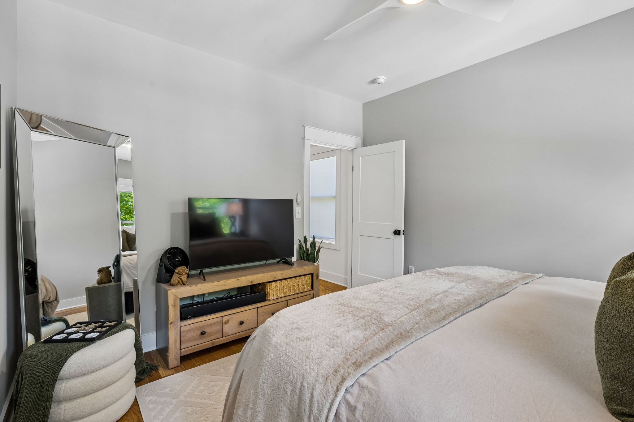 1217 N 8th Street Nashville TN 37207
