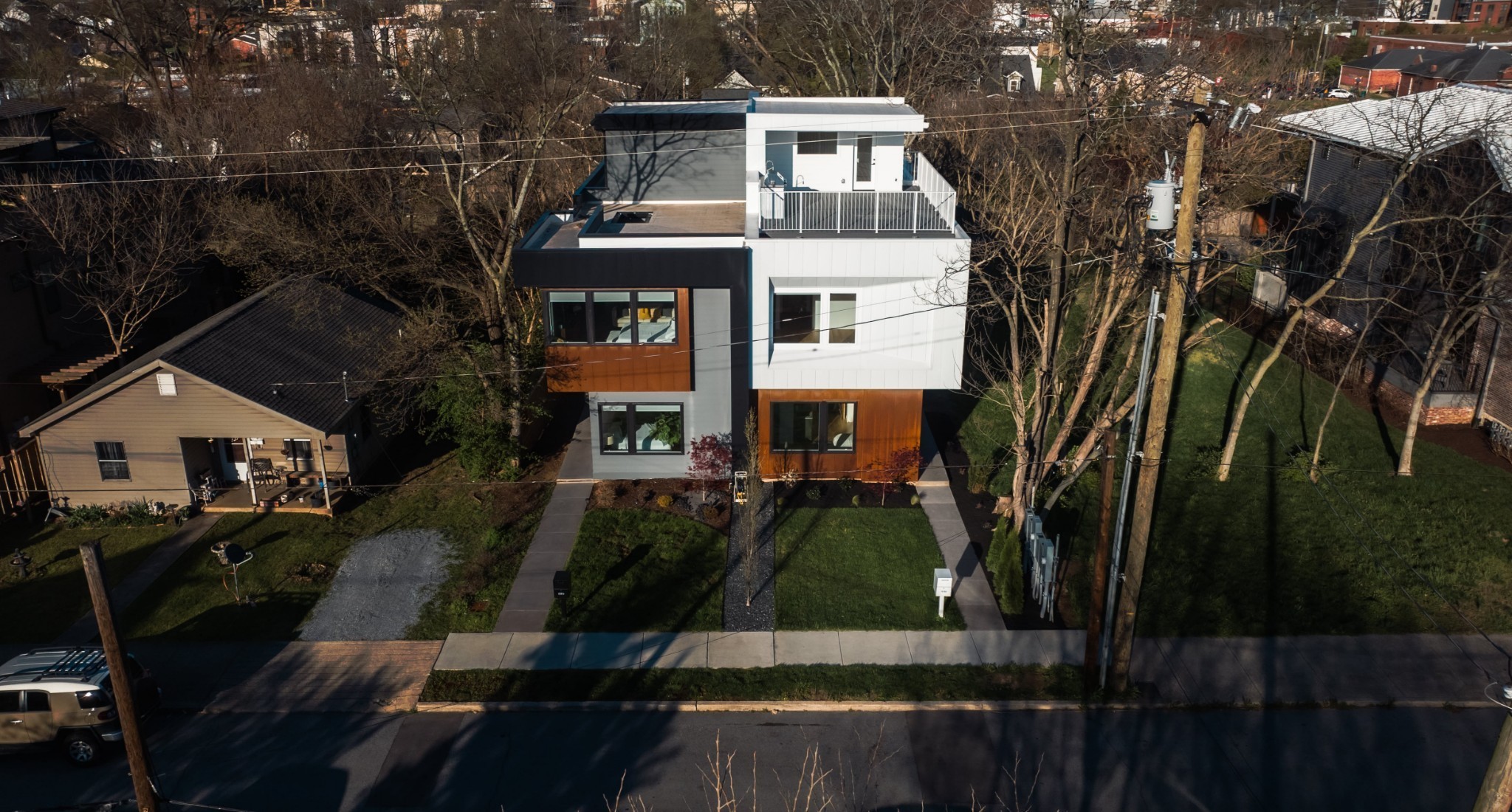 1610A 6th Ave, N Nashville TN 37208