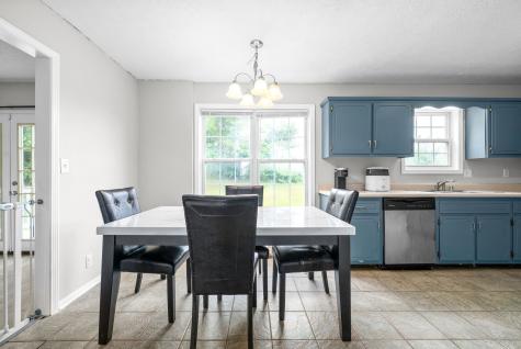 703 Artic Avenue Oak Grove KY 42262