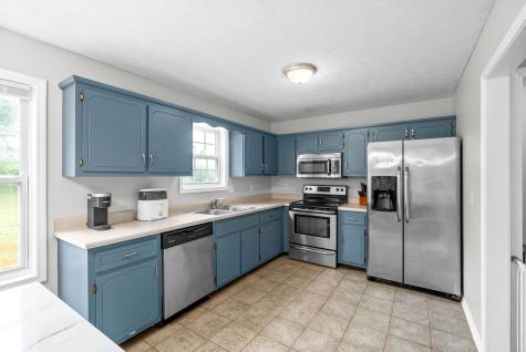 703 Artic Avenue Oak Grove KY 42262