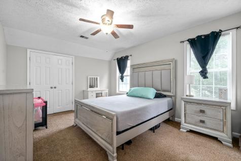 703 Artic Avenue Oak Grove KY 42262