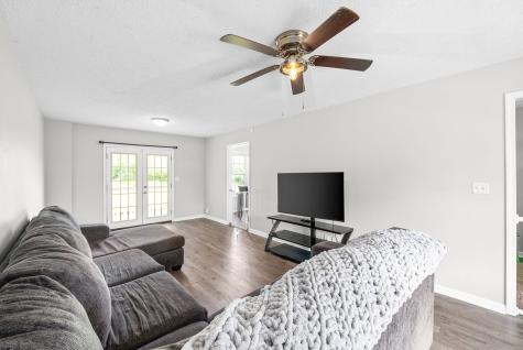 703 Artic Avenue Oak Grove KY 42262