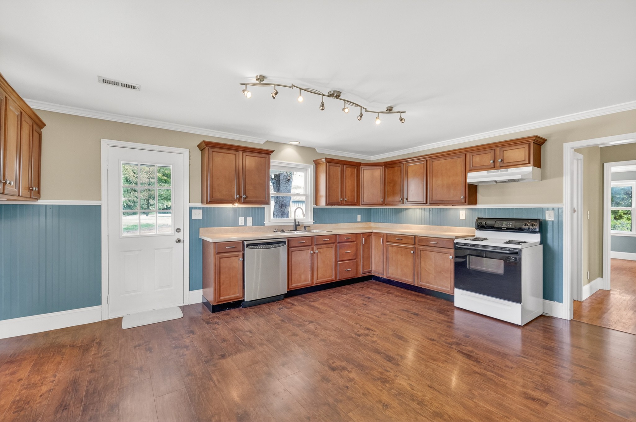 4676 Harpeth Peytonsville Road Thompsons Station TN 37179