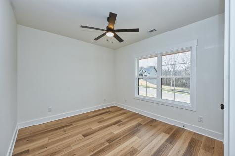1092 Angus Way Greenbrier TN 37073
