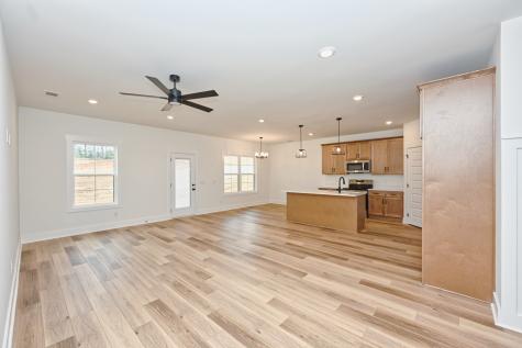 1092 Angus Way Greenbrier TN 37073