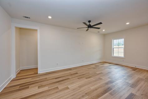 1092 Angus Way Greenbrier TN 37073