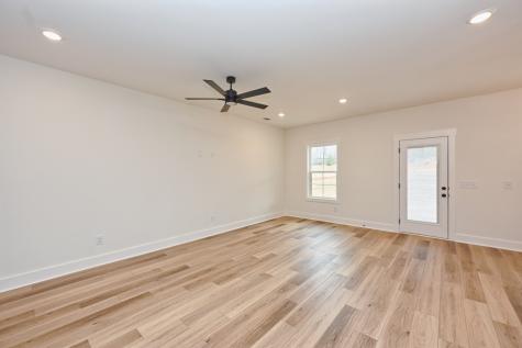 1092 Angus Way Greenbrier TN 37073