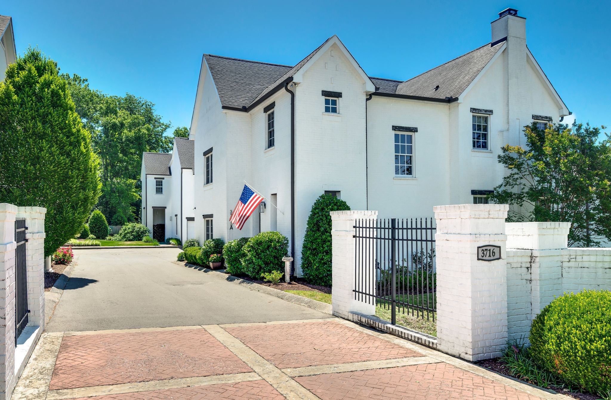 3716 Benham Avenue Nashville TN 37215
