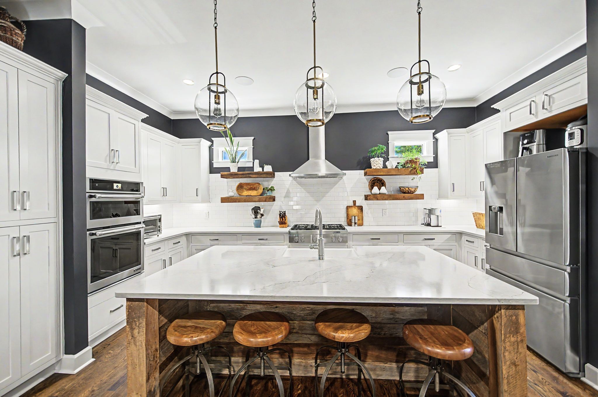 3716 Benham Avenue Nashville TN 37215