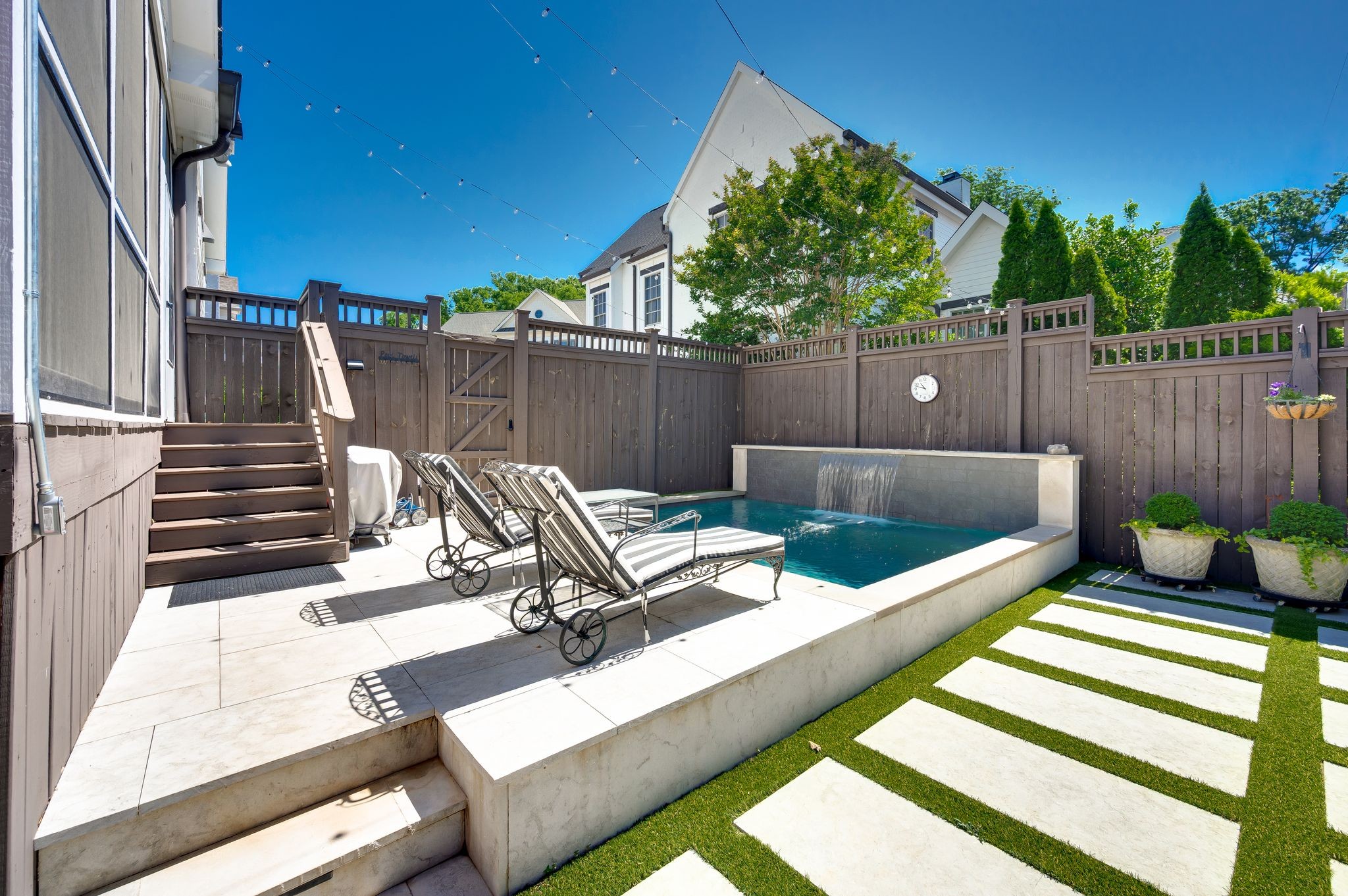 3716 Benham Avenue Nashville TN 37215