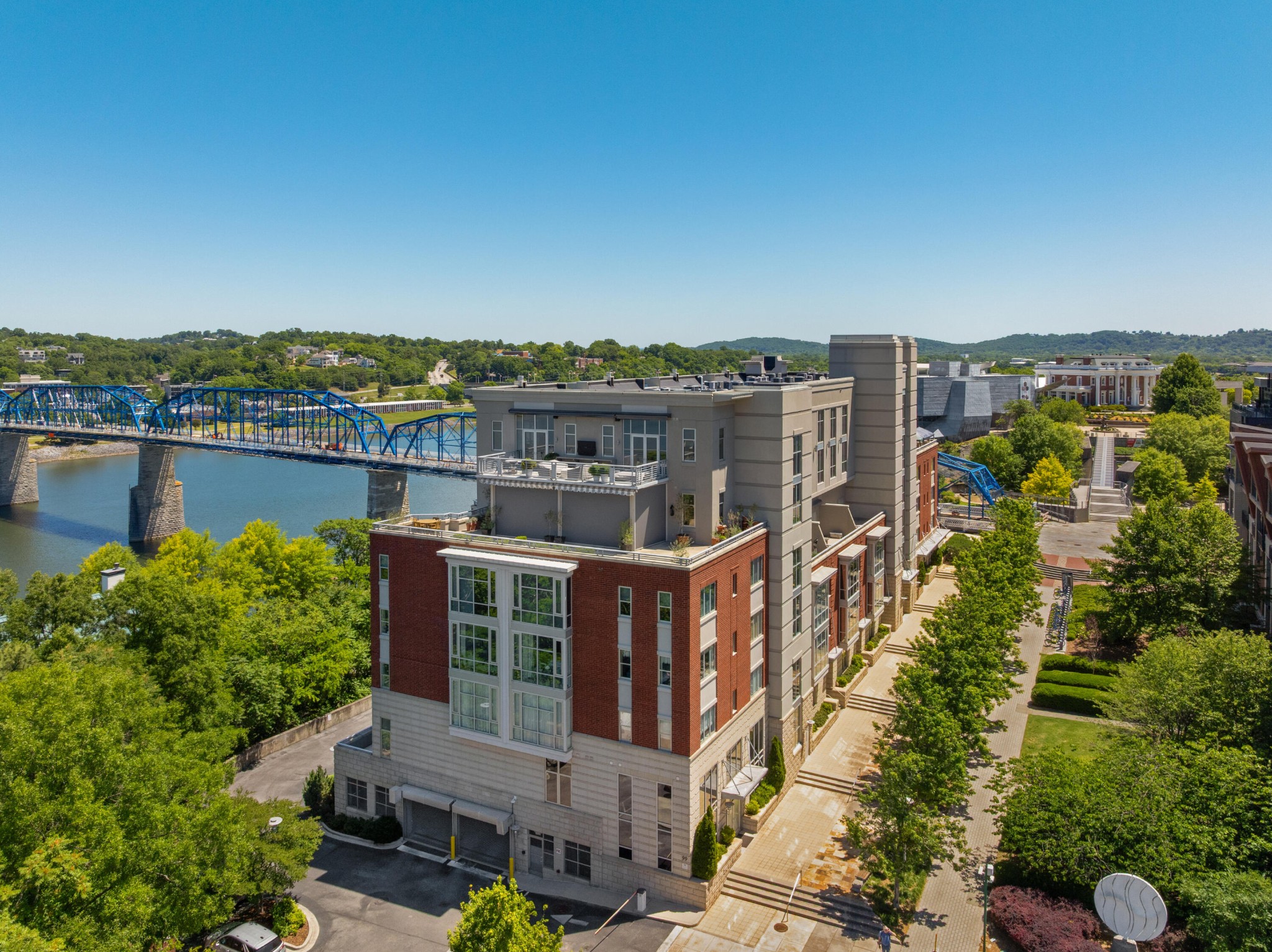 99 Walnut Street Chattanooga TN 37403