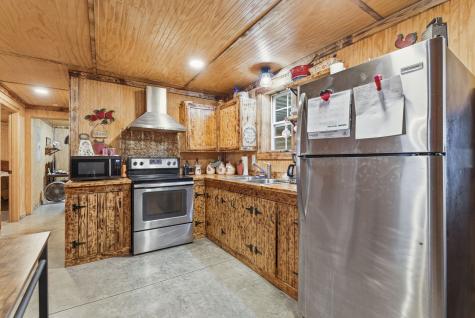 1978 Highland Bluff Trail Pelham TN 37366