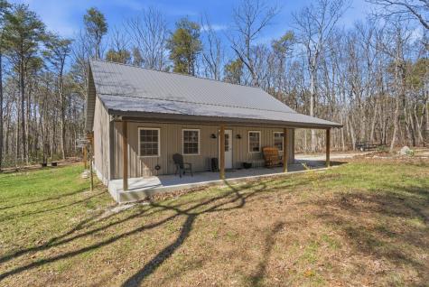 1978 Highland Bluff Trail Pelham TN 37366