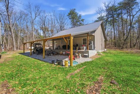 1978 Highland Bluff Trail Pelham TN 37366