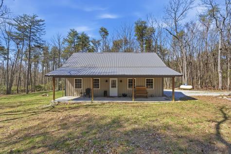 1978 Highland Bluff Trail Pelham TN 37366