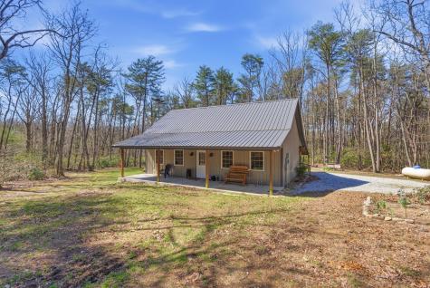 1978 Highland Bluff Trail Pelham TN 37366