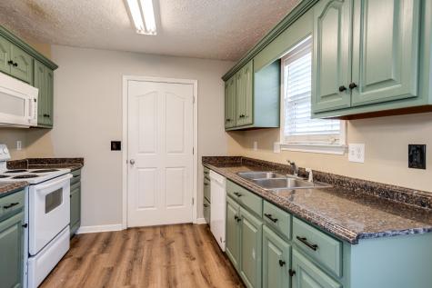 312 Brook Hollow Circle Manchester TN 37355