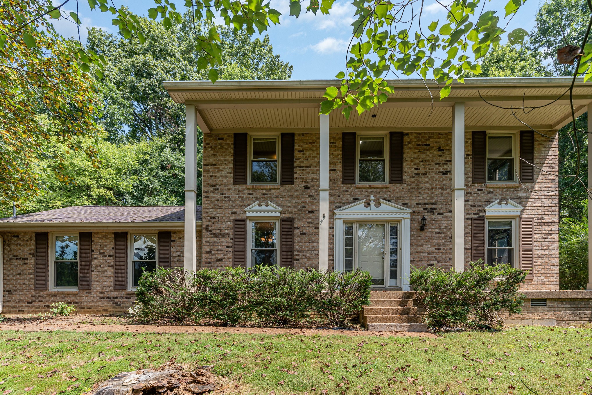 8382 Greenvale Drive Nashville TN 37221