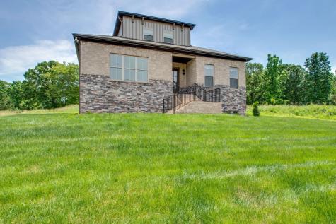 966 Hunters Lane Springfield TN 37172