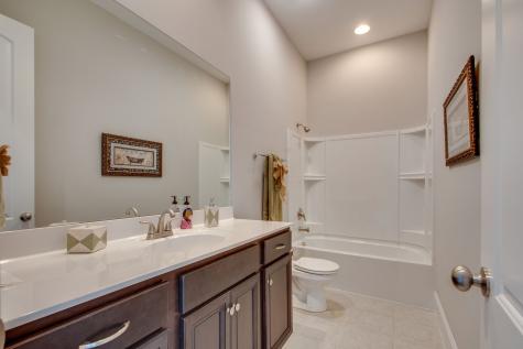 966 Hunters Lane Springfield TN 37172