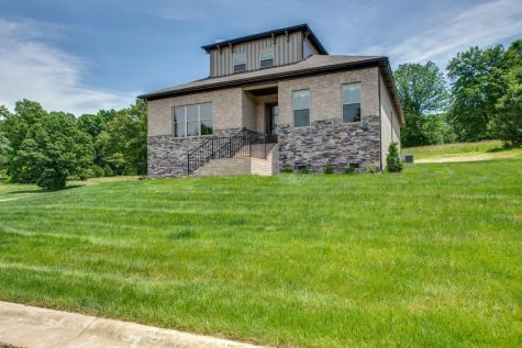 966 Hunters Lane Springfield TN 37172