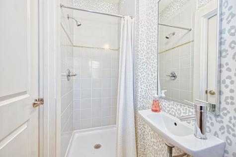200 36th Ave, N Nashville TN 37209