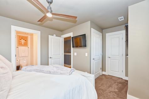 200 36th Ave, N Nashville TN 37209