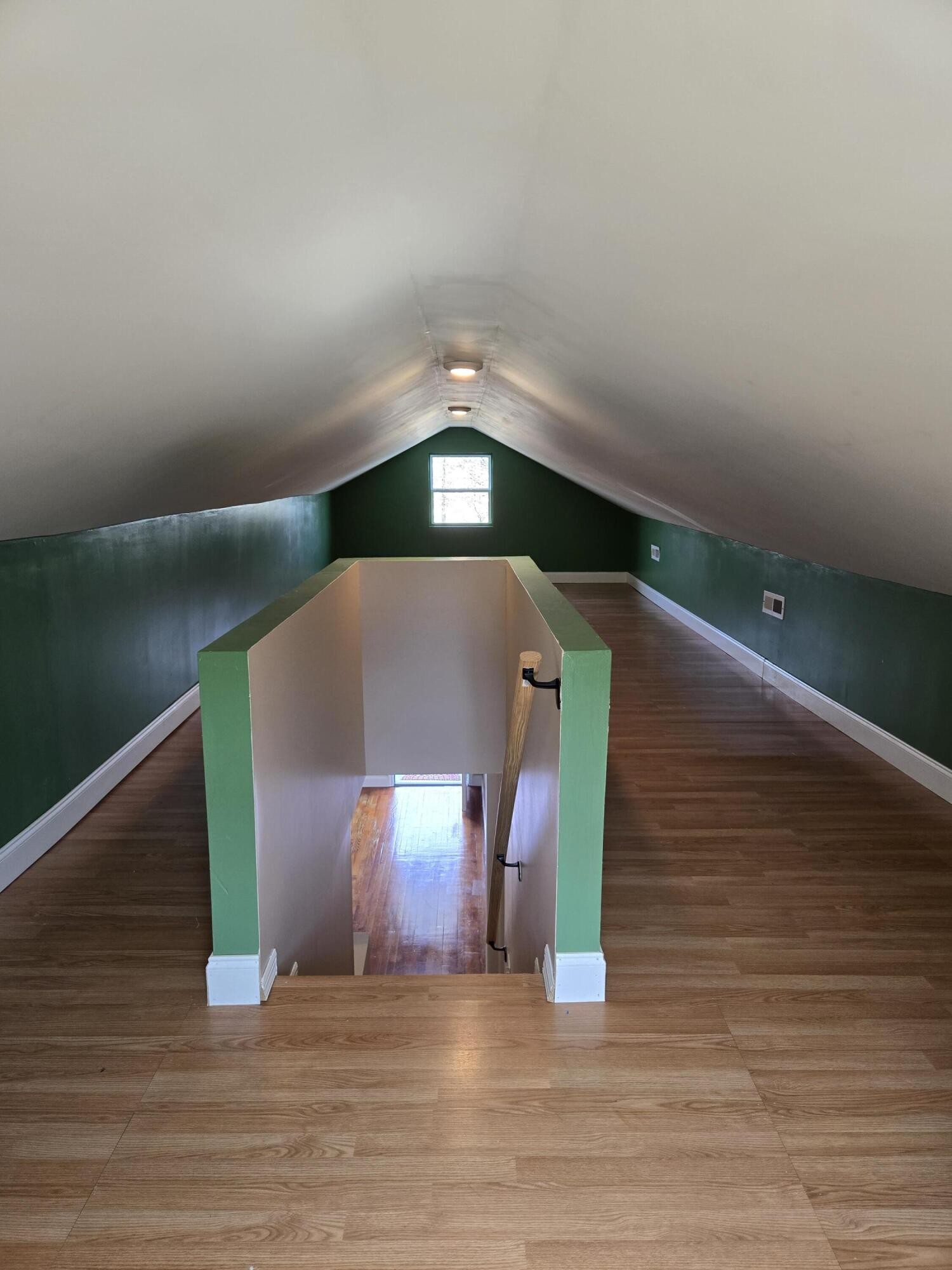 2160 Benton Pike, NE Cleveland TN 37323