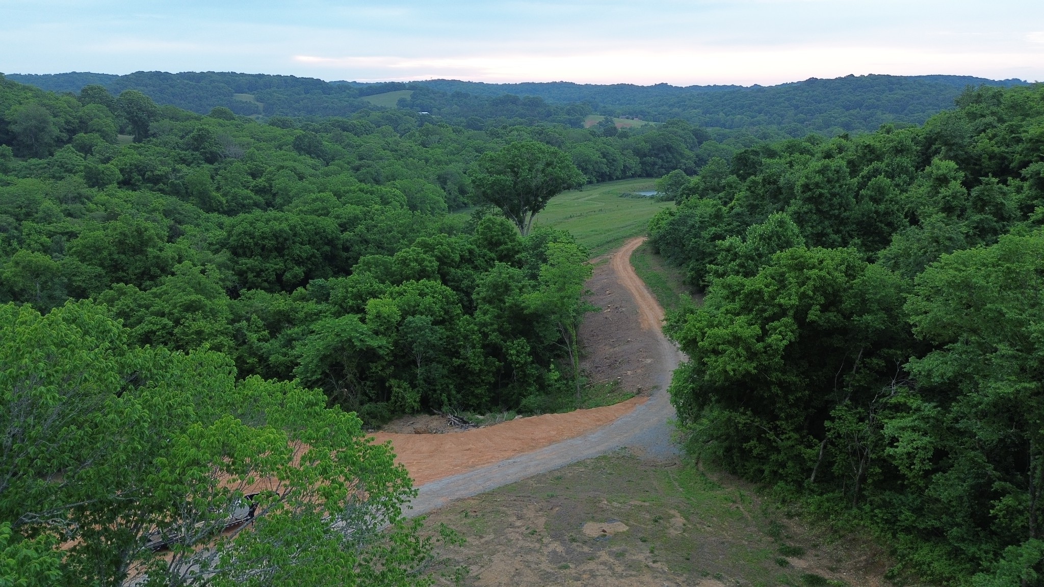 1820 New Highway 7 Columbia TN 38401