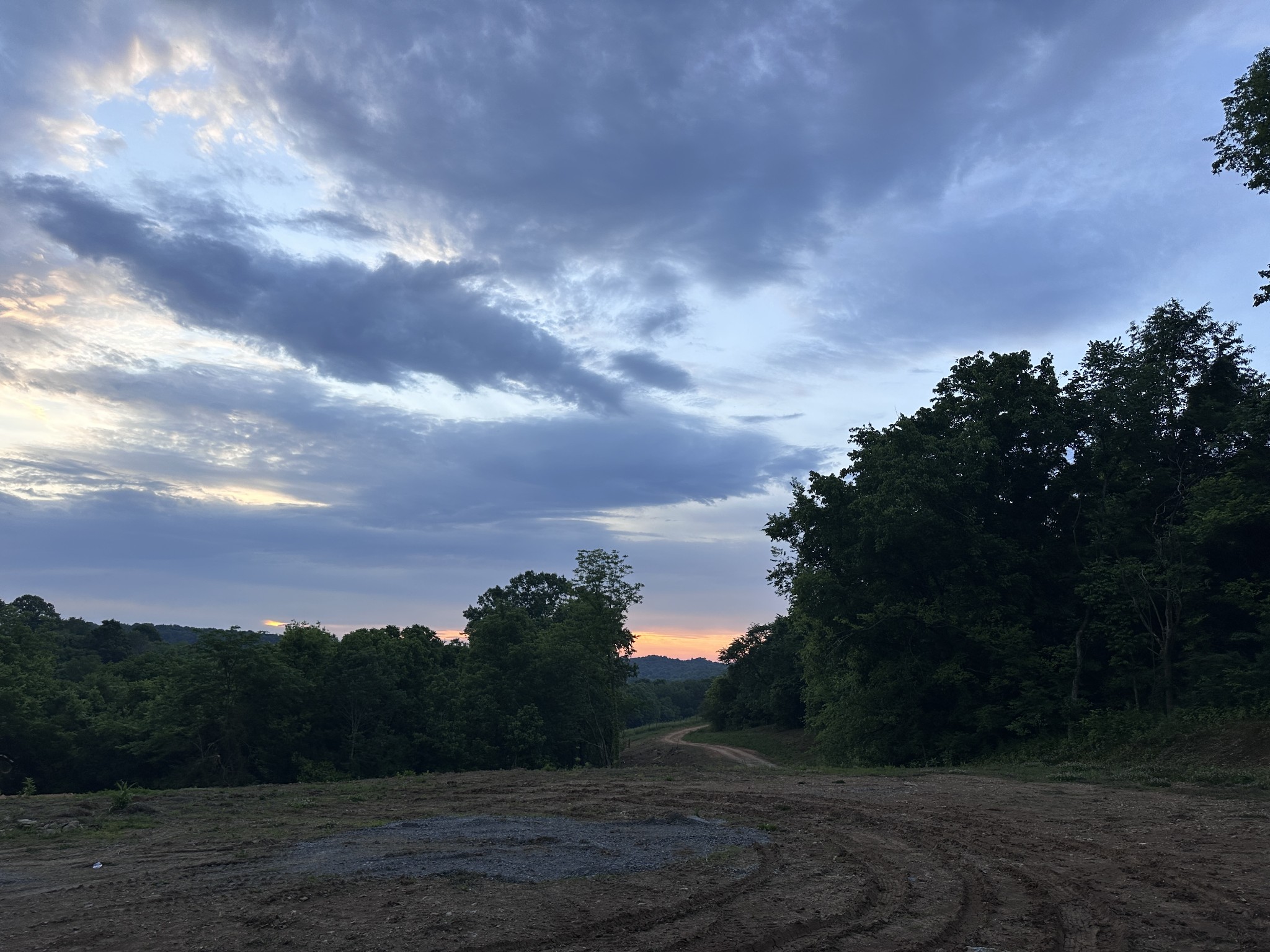 1820 New Highway 7 Columbia TN 38401