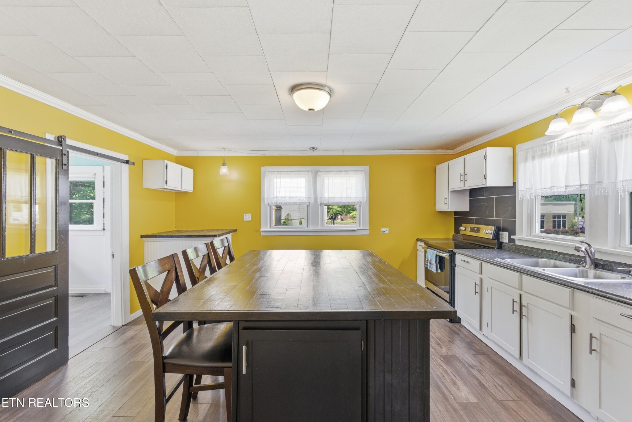 118 Woody Avenue Harriman TN 37748