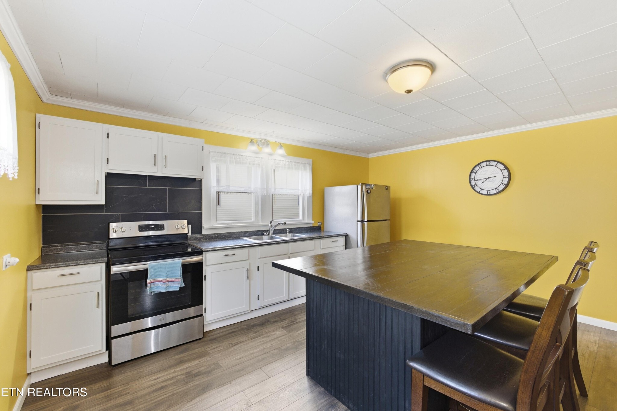 118 Woody Avenue Harriman TN 37748