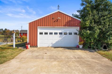 181 Hickory Grove Road Huntland TN 37345