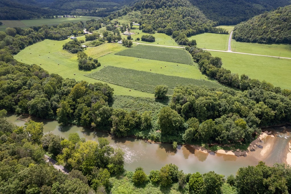 12493 Dodson Branch Gainesboro TN 38562
