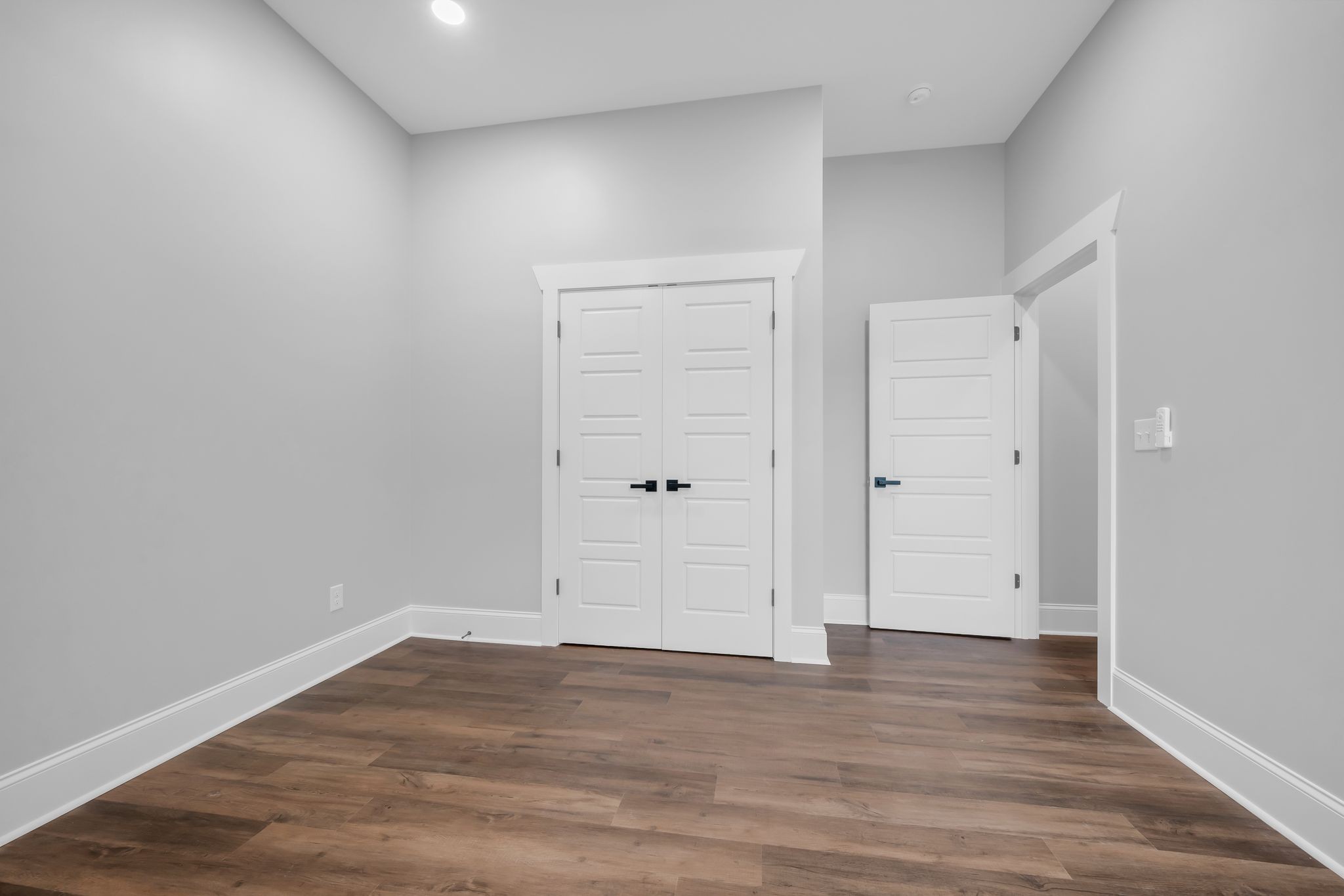 682 E Piney Road, E Dickson TN 37055